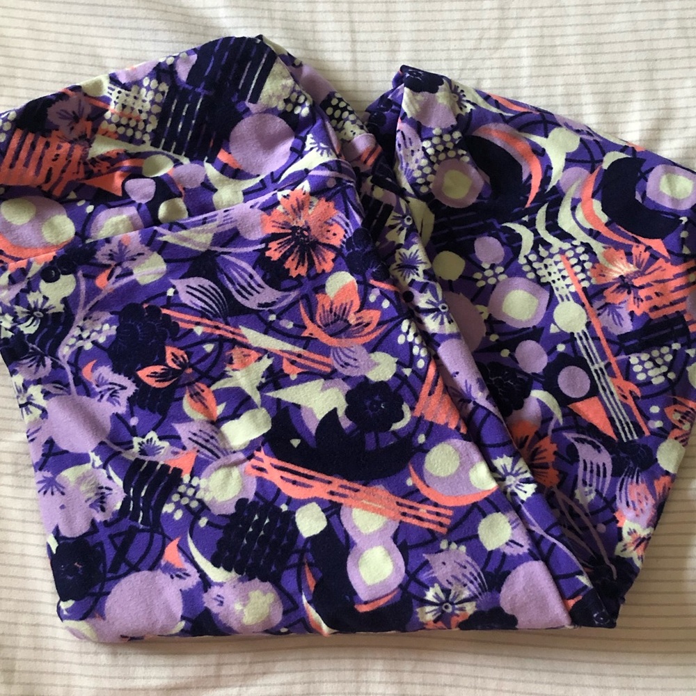 LuLaRoe OS Leggings - NEW